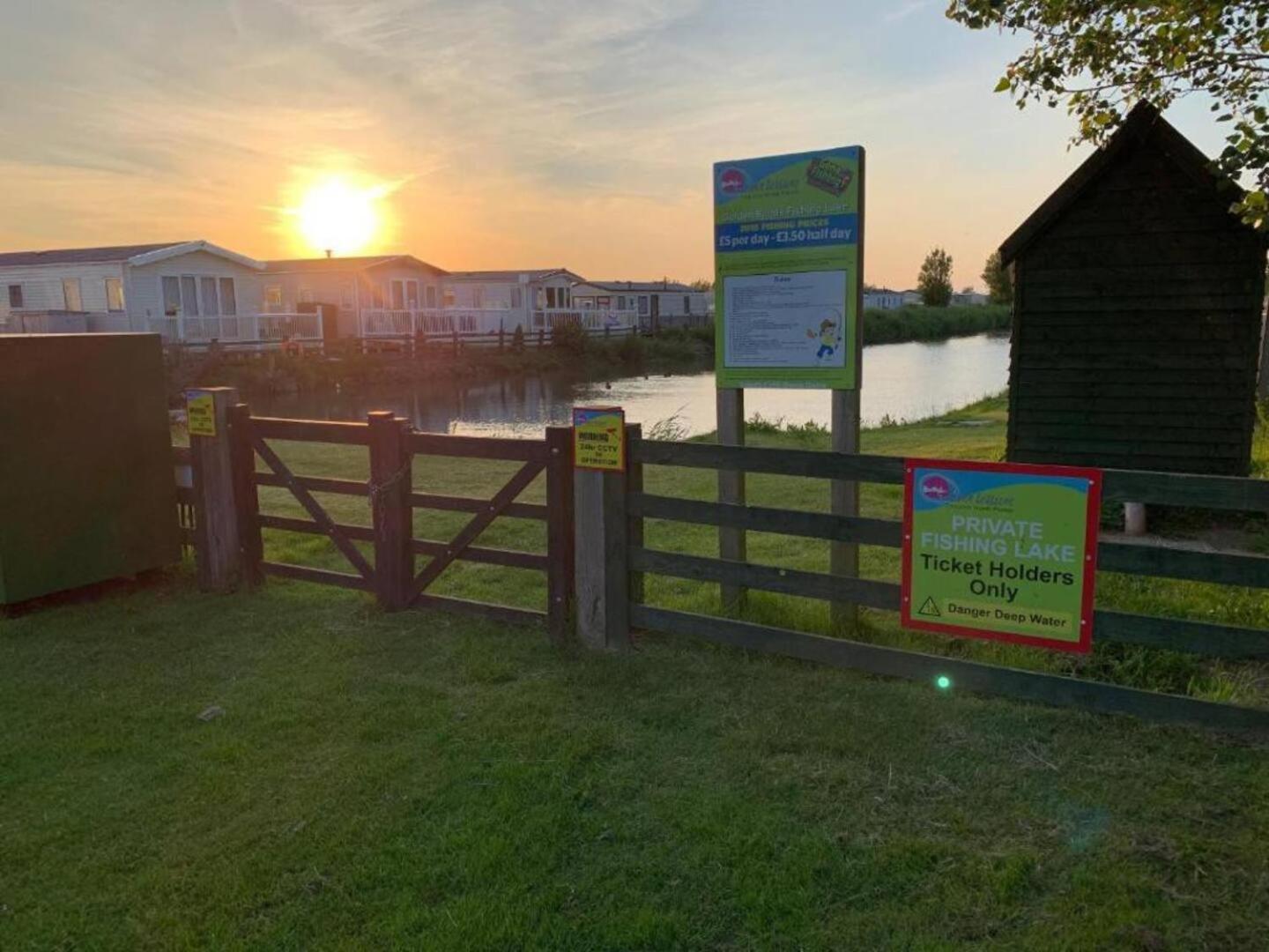 Golden Sands Holiday Home Skegness Bagian luar foto